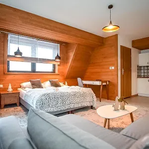 apartamenty-pod-tatrzanskim-niebem.zakopanehotels.org/